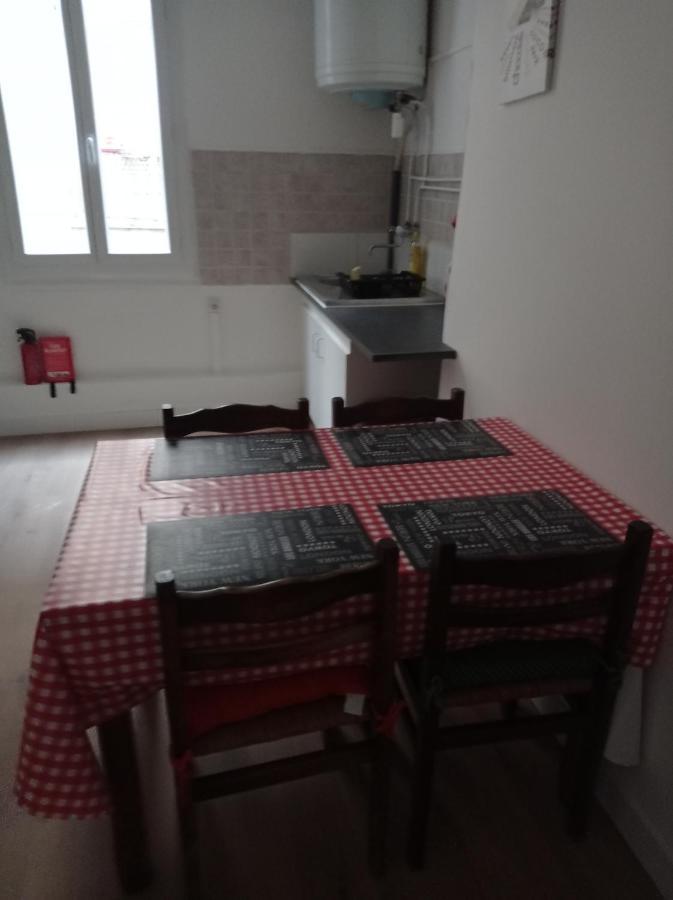 Antoinette Apartment Carcassonne Bagian luar foto